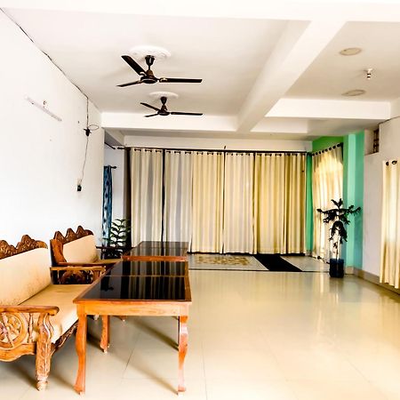 Hotel Nalanda Guest House エクステリア 写真