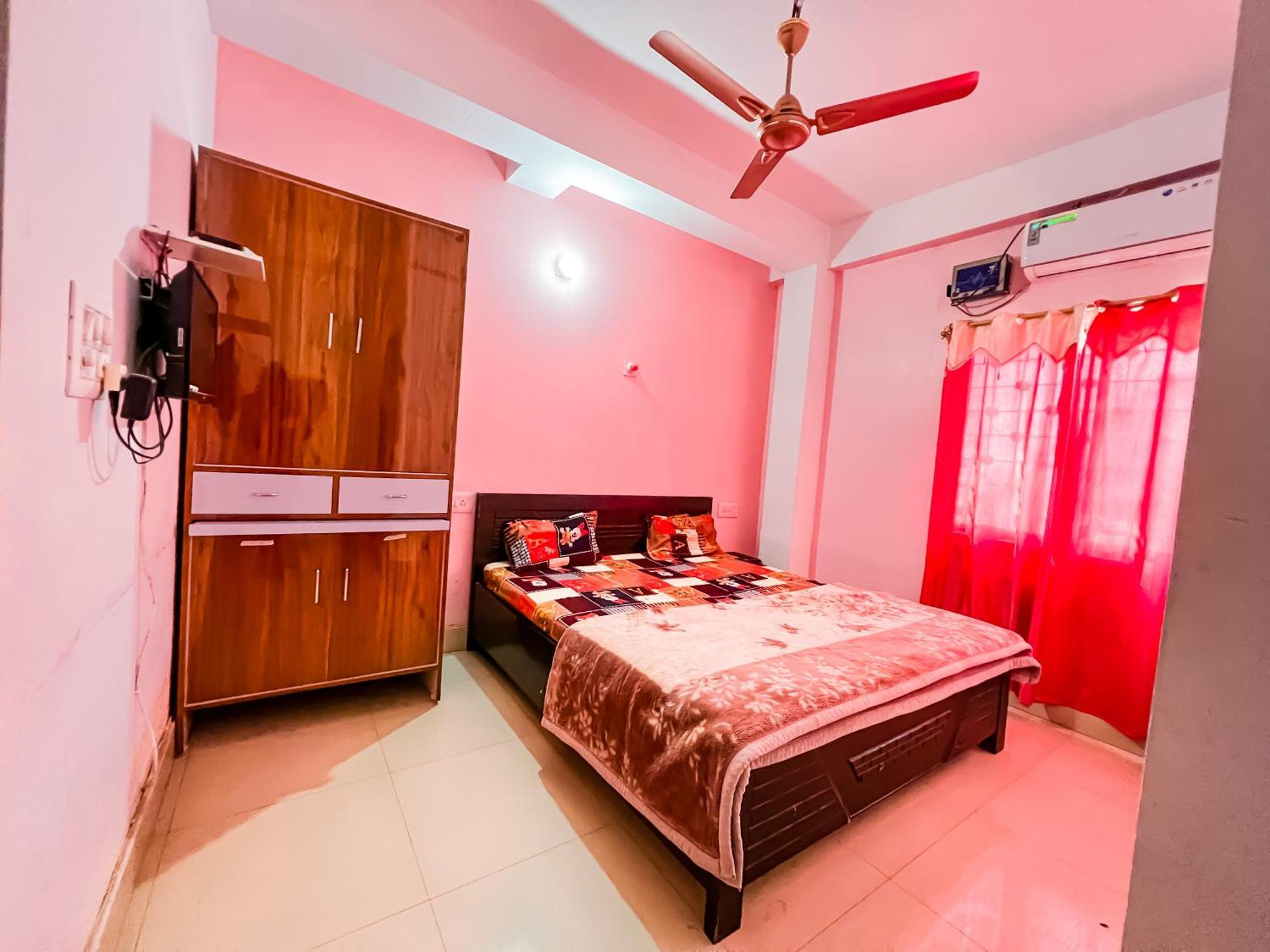 Hotel Nalanda Guest House エクステリア 写真